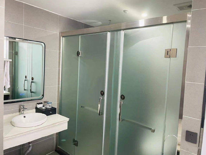 Bathroom 3, Jinziyuan Hotel, Linfen