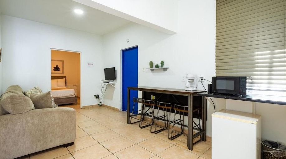 Others 5, Rincon Inn