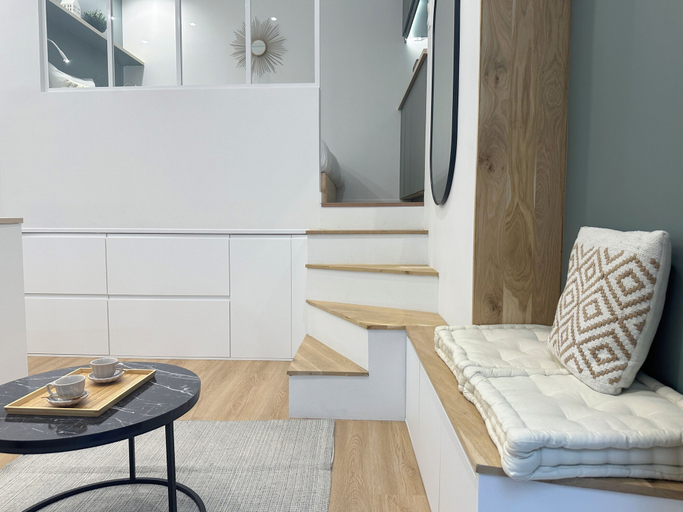 Living area 4, 1547 Cadet, Paris