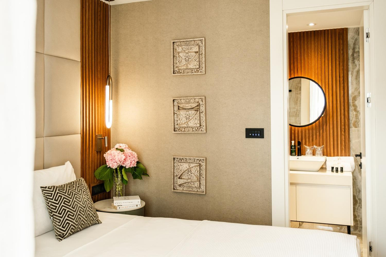 Bedroom 3, Hotel Villa Royal