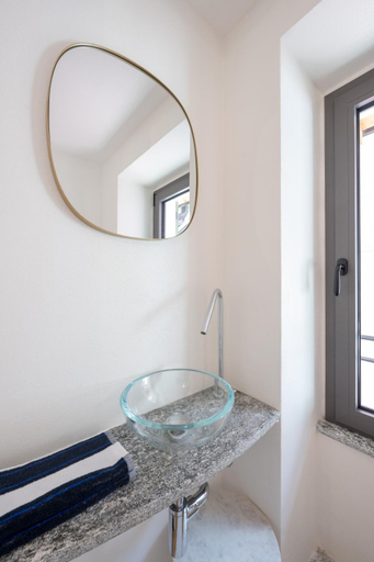 Bathroom 3, Lora luxury villa , with lake view, air conditioner every room, Como