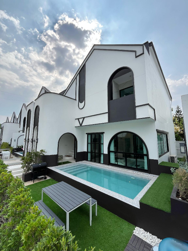 2, V Villa Khaoyai, Pak Chong