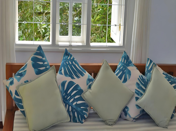 Bedroom, Petit Baie Chalets