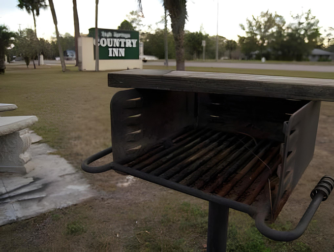 Others 3, High Springs Country Inn, Alachua
