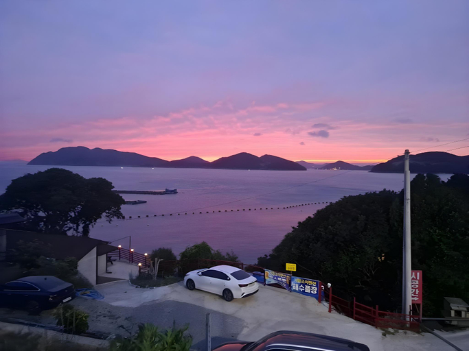 Others 3, Geumodo Joy Joy Pension, Yeosu