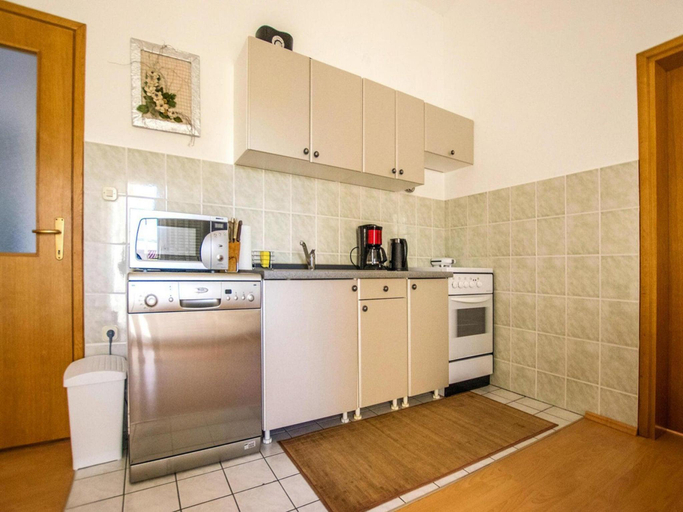 3, Apartment in Seline near Paklenica Park, Starigrad