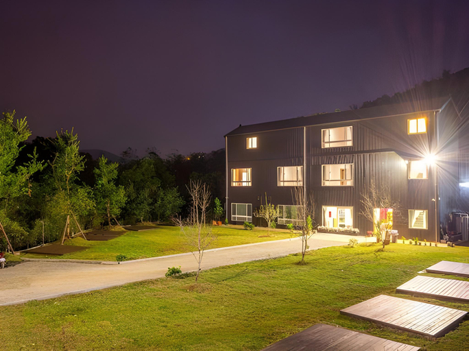 Exterior & Views 1, BlackJazz Inn, Nantou