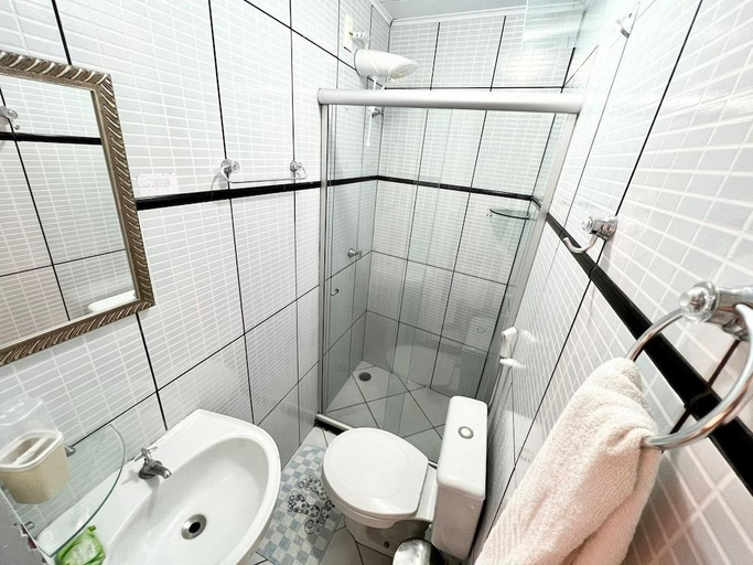 Bathroom 3, Mar de Guarajuba, Camaçari