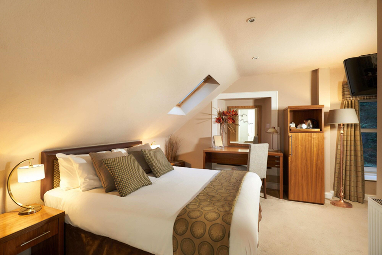 Bedroom 2, Poppies Hotel, Stirling