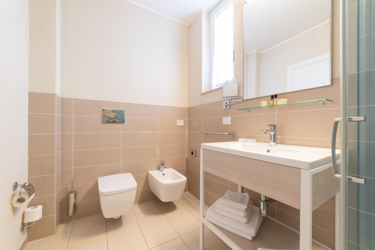 Bathroom 5, Hotel Capo Nord., Rovigo