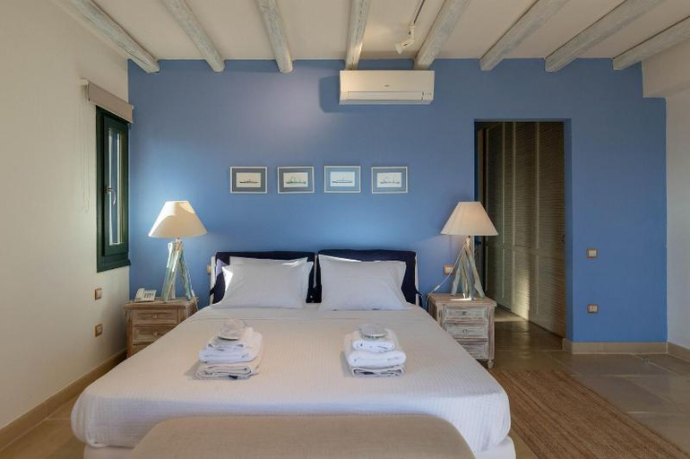 Bedroom 3, Therme Sea Luxury Lodge, Peloponnese