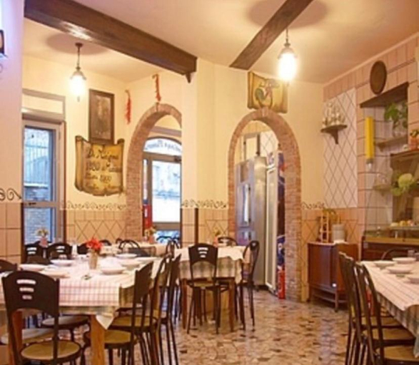 Food & Drinks, Silvana House, Napoli