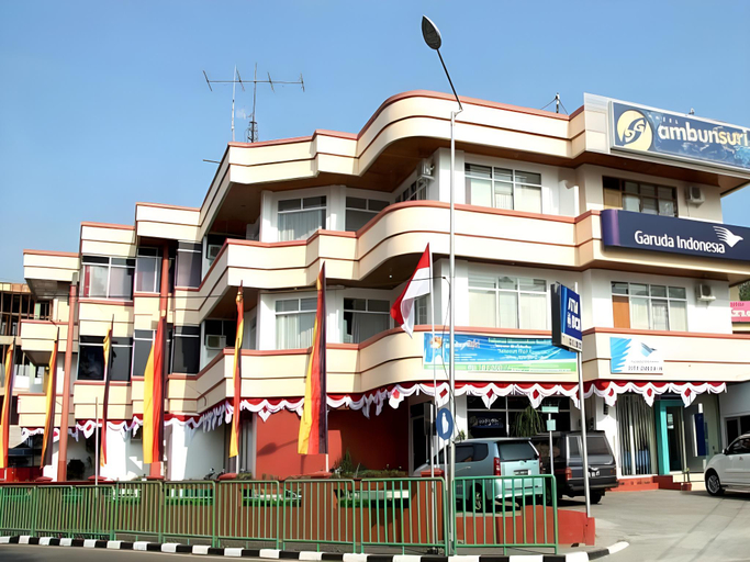 Exterior & Views 1, Ambun Suri Hotel, Bukittinggi