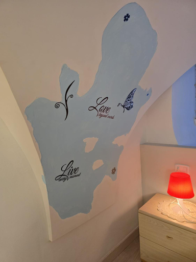 Bedroom 2, Lo Scrigno dei sogni, Bari
