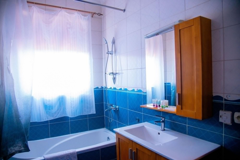 Bathroom 4, Legend Hotel, Gasabo