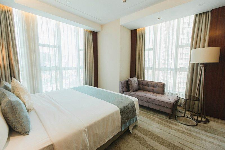 Bedroom 2, Grand Soluxe Zhongyou Hotel Shenzhen, Shenzhen