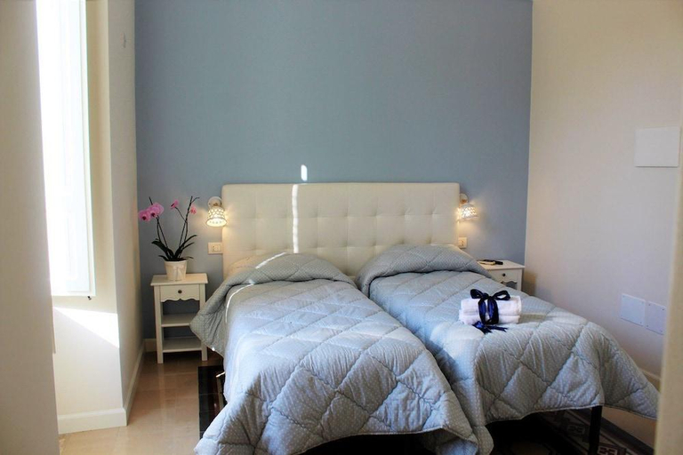Bedroom 3, B&B Palazzo Rochira, Taranto