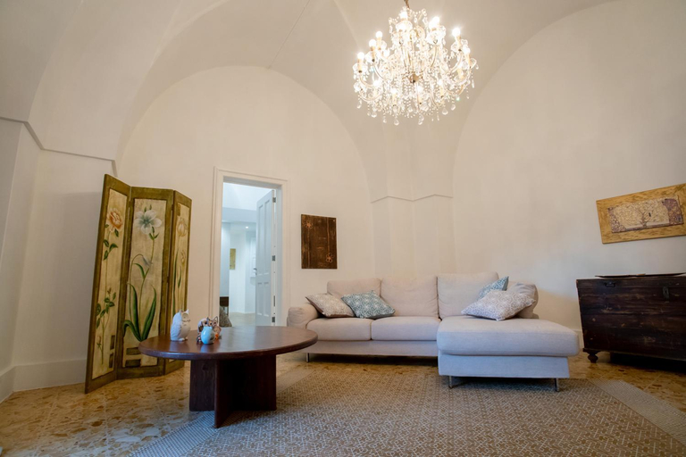 Others 3, Palazzo '800 : Marmetti, Lecce