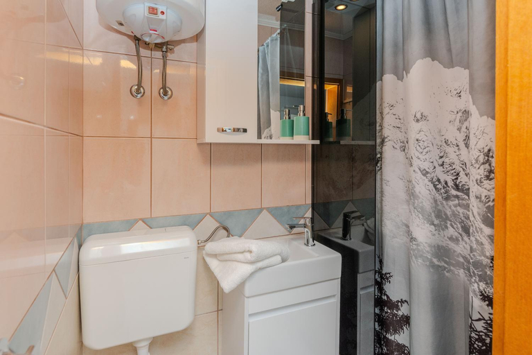 Bathroom 2, Apartments by the sea Vir - 18523, Vir