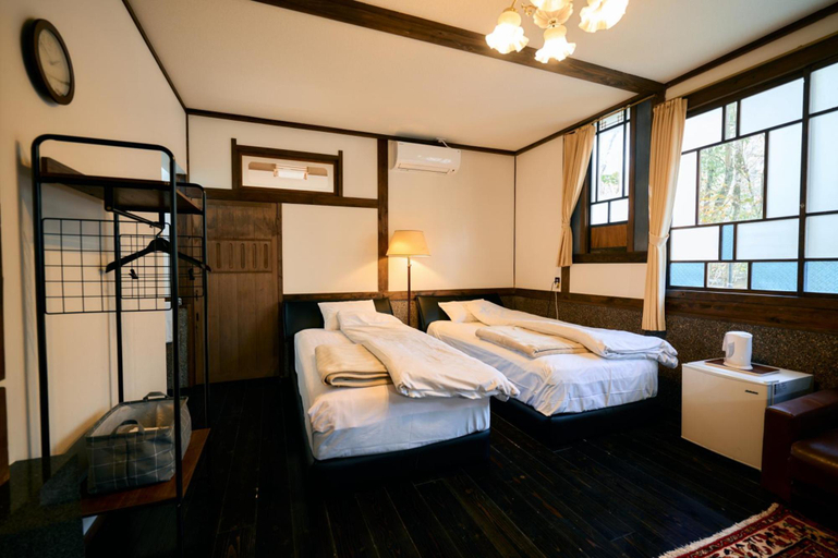 Bedroom 3, Kotohira Guest House en, Hita