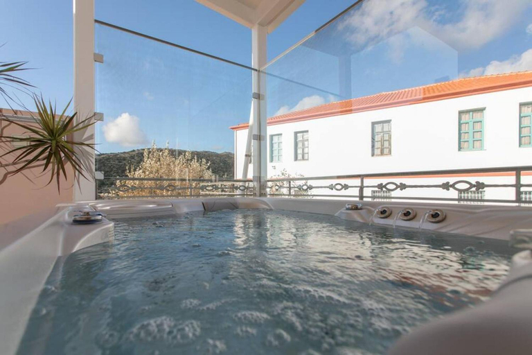 Sport & Beauty 2, Naxos Chalkion Beautiful Detsis House with jacuzzi, South Aegean