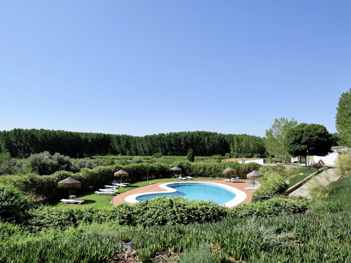 Sport & Beauty 4, Cave House in Guadix with Pool BBQ, Granada