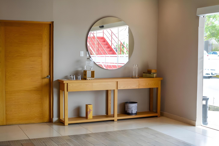 Bathroom, Mision Irapuato, Irapuato