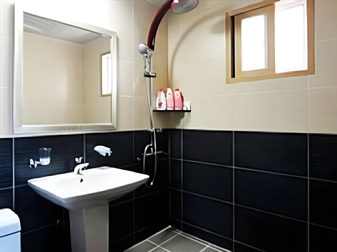 Bathroom 3, Labelle Hotel Tongyeong, Tongyeong