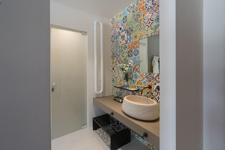 Bathroom 4, Masseria Amastuola, Taranto