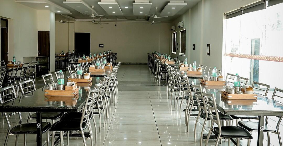 Food & Drinks 4, HOTEL HIGHWAY KING BEHROR, Alwar