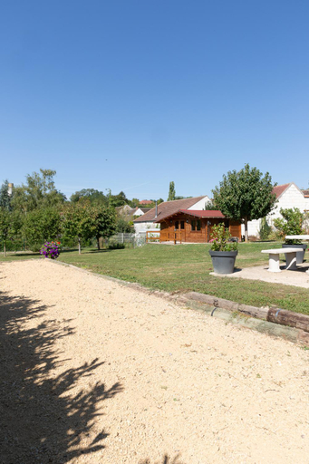 Exterior & Views 3, Le Sarcinoe, Yonne