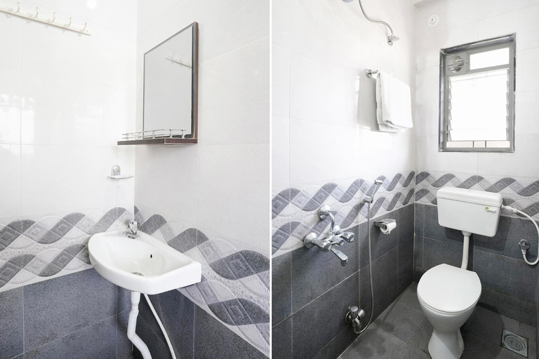 Bathroom, Fabhotel Komfort Inn, Pune