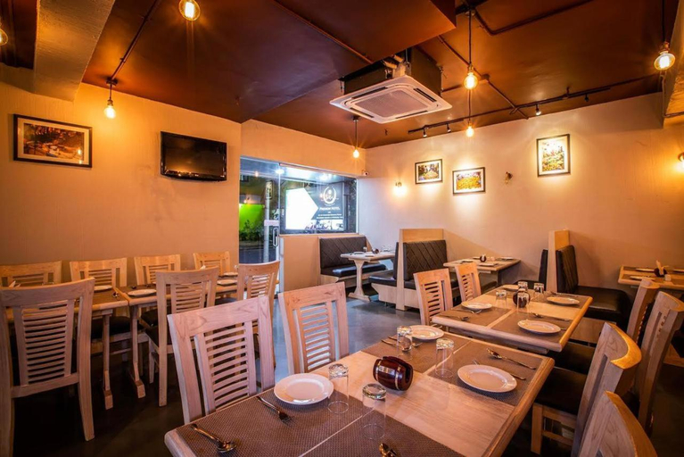 Food & Drinks 3, Coastal Pearl Hotel Margao Railway Station, South Goa