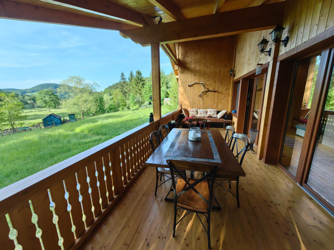 Others 4, Raw Nature Cabin, Tarlungeni