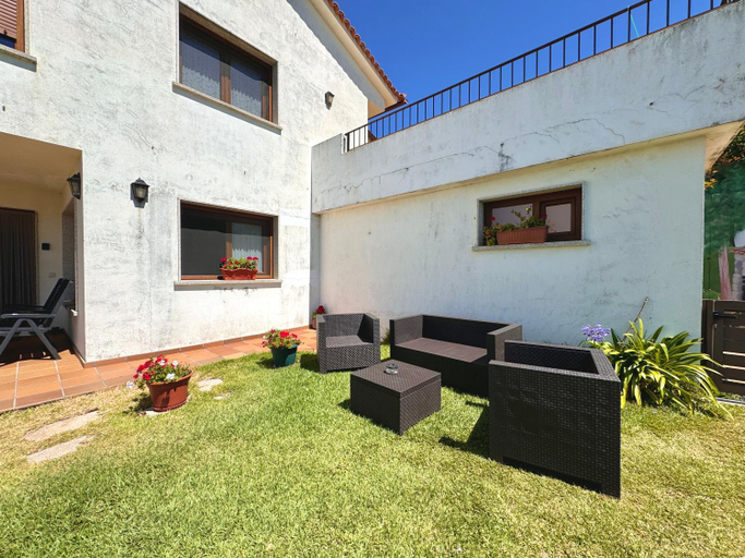 Exterior & Views 1, ROOMS PEREGRINOS A Casa Alicia, Pontevedra