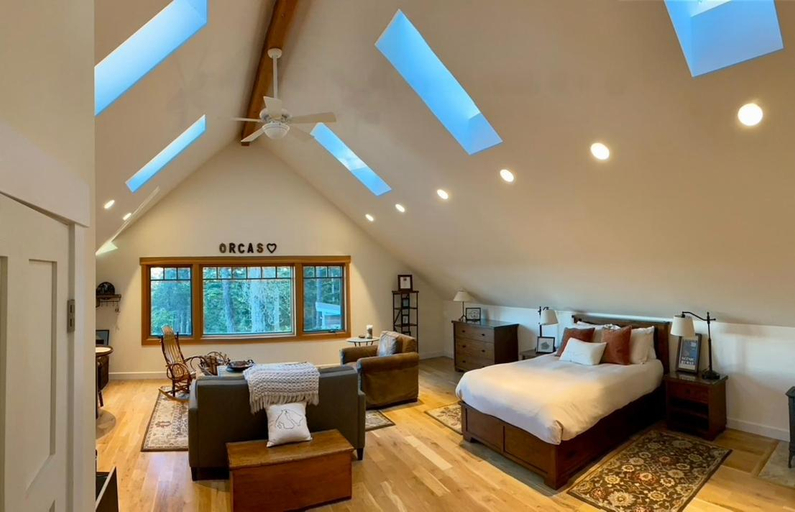 Bedroom, Madrona Suite, San Juan