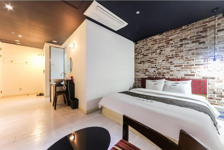 Bedroom 2, B&B hotel, Changnyeong