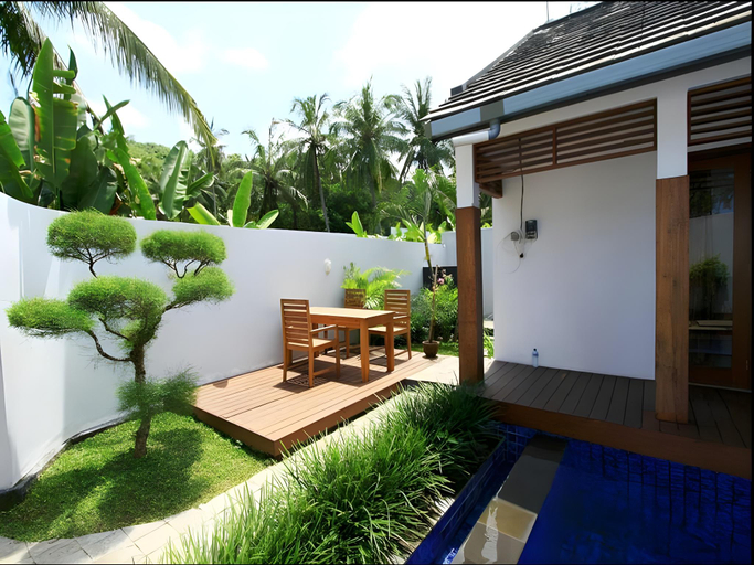 Others 4, Villa Tiga, Lombok