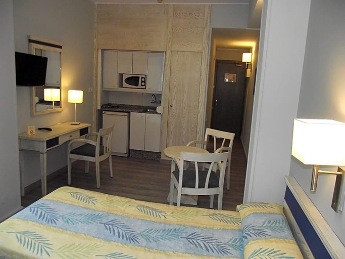 Bedroom 3, Apartamentos Colon Playa, Las Palmas