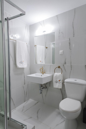 Bathroom 5, Neratzia Rooms, Attica