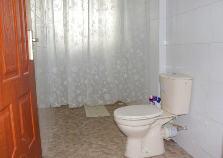Bathroom 4, The Luxe Residence, Roysambu