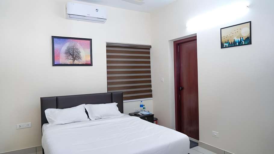 Bedroom 3, Atmos Inn, Kozhikode