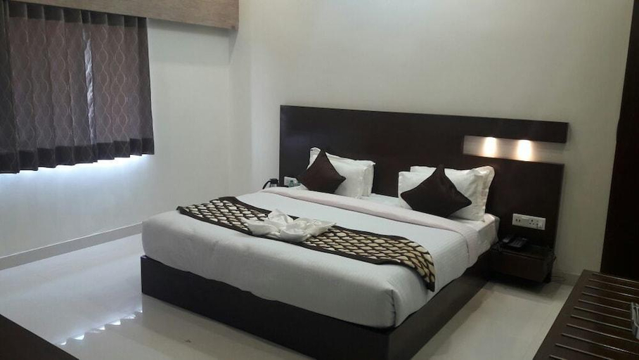 Bedroom 2, Hotel Royal inn, Chittaurgarh
