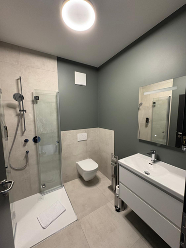 Bathroom 5, New Age Boardinghaus Bad Rappenau, Heilbronn
