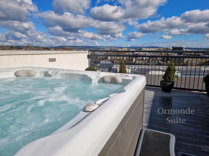 Sport & Beauty, Kilkenny Suites