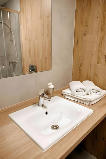 Bathroom 4, Posadas De Espana Paterna, Valencia