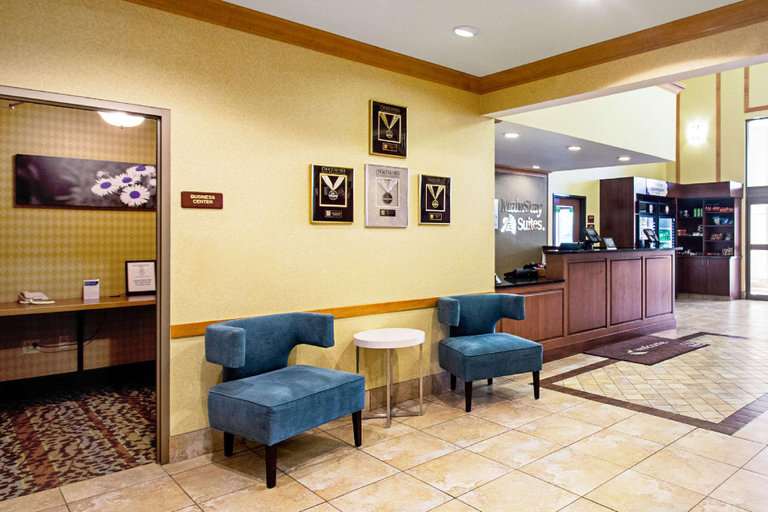 Public Area 2, MainStay Suites Madison - Monona, Dane