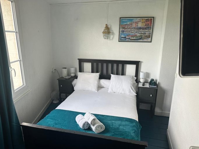 Bedroom 2, L'Ex-Voto, Calvados