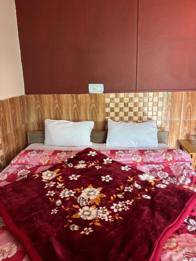 Bedroom 2, Shiva Guest House, Kangra