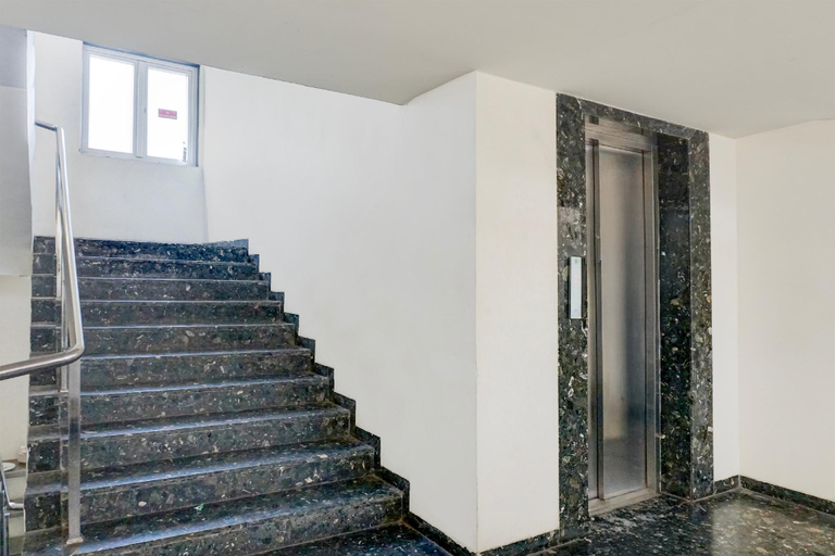 Facilities 3, Townhouse MG Road Pune, Pune